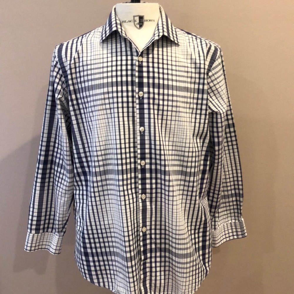 🔥 Kenneth Cole Reaction Button Down 🔥
